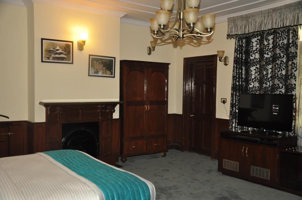 Hotel Southgate Shimla Exterior foto