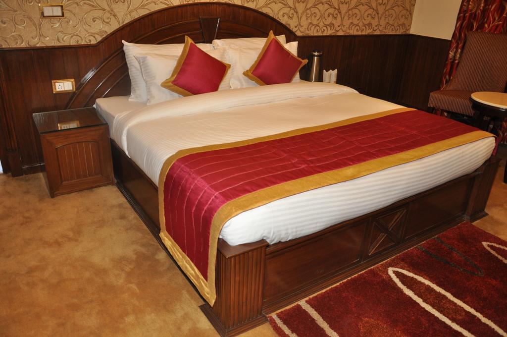 Hotel Southgate Shimla Exterior foto