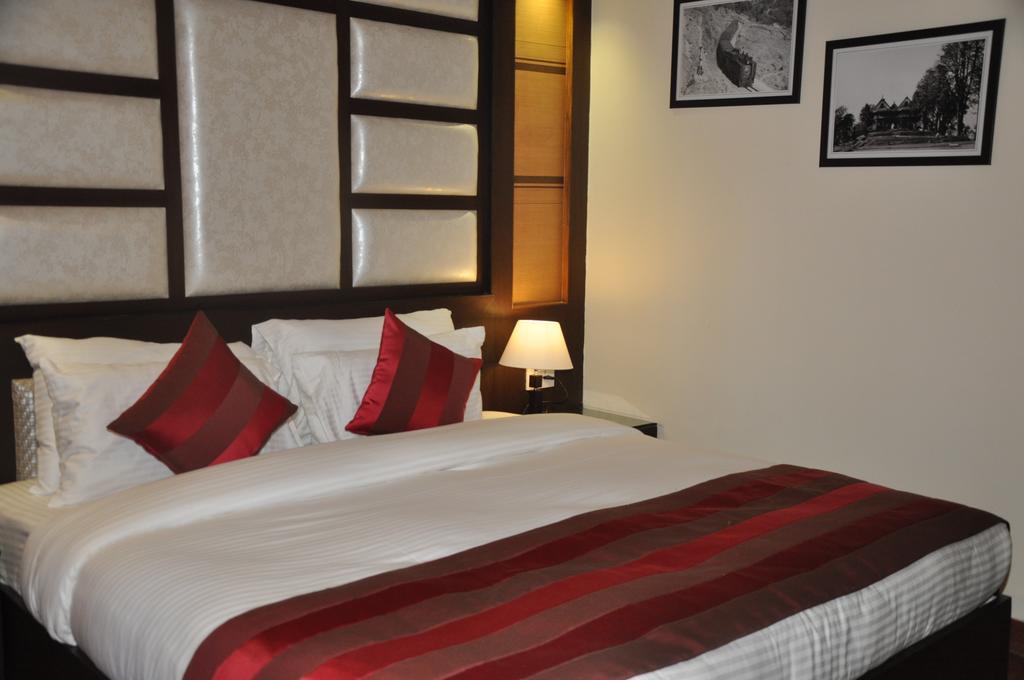 Hotel Southgate Shimla Habitación foto