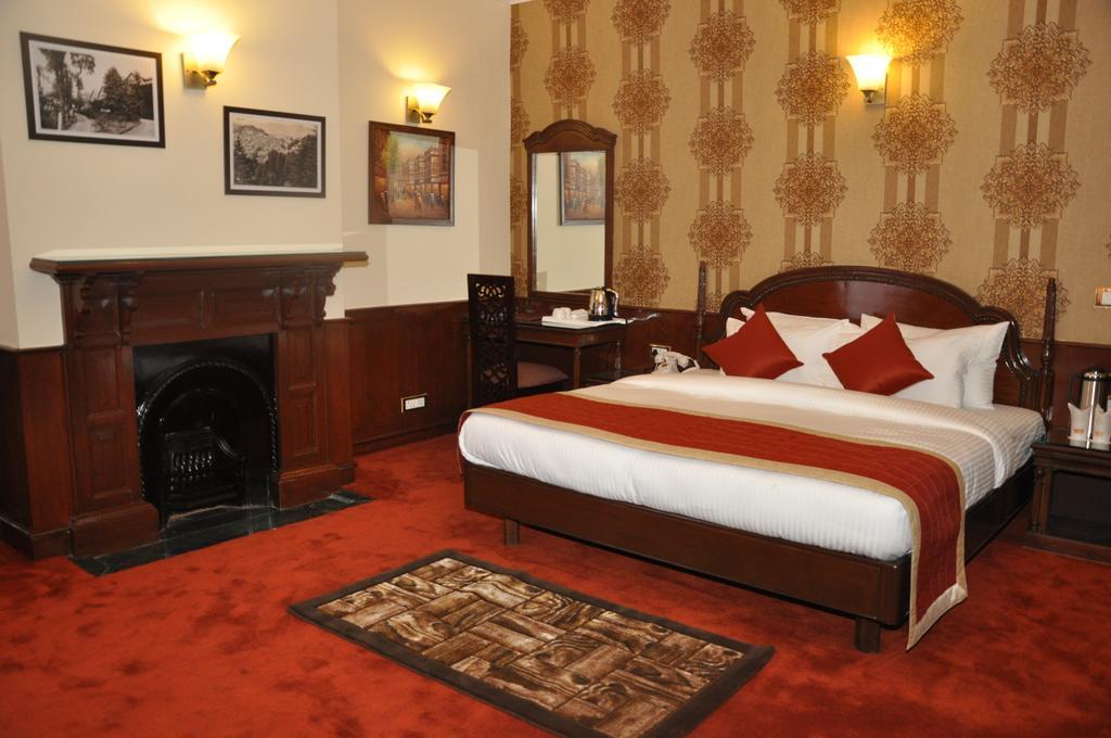 Hotel Southgate Shimla Habitación foto