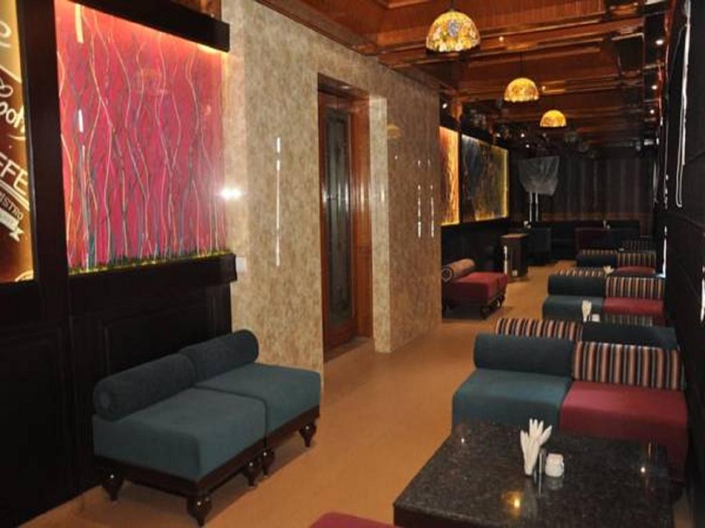 Hotel Southgate Shimla Exterior foto