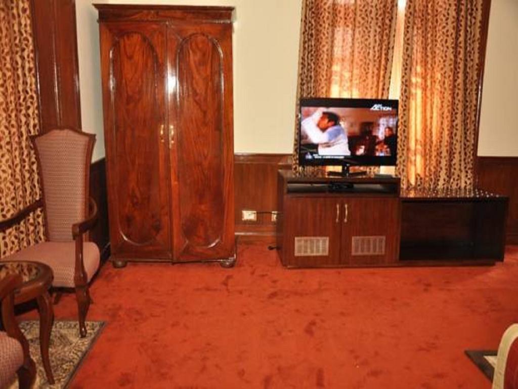Hotel Southgate Shimla Exterior foto