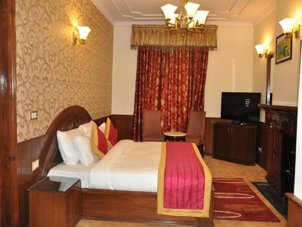 Hotel Southgate Shimla Exterior foto