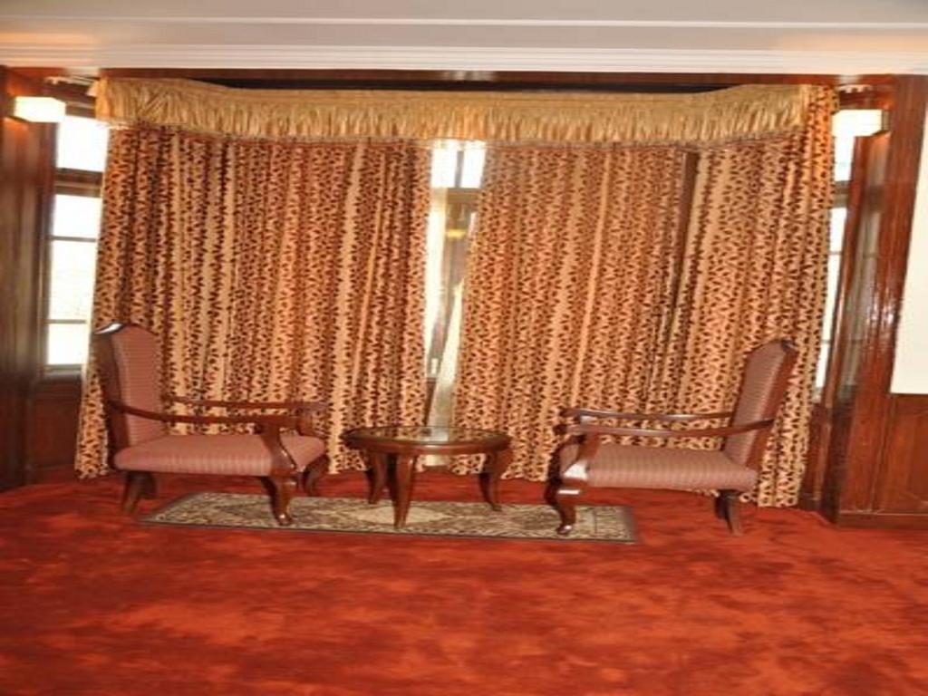 Hotel Southgate Shimla Exterior foto